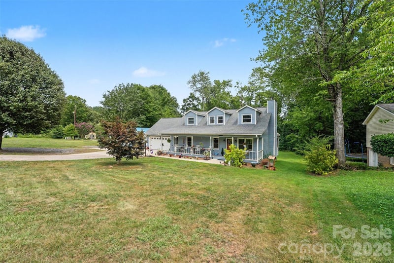 1446 32nd Street Ct, Conover, NC 28613