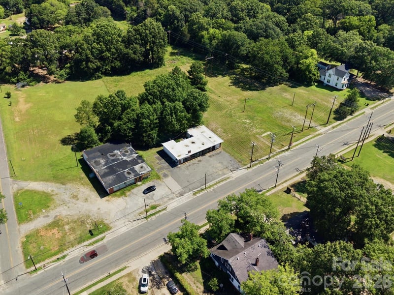 159 Pinckney St, Chester, SC 29706