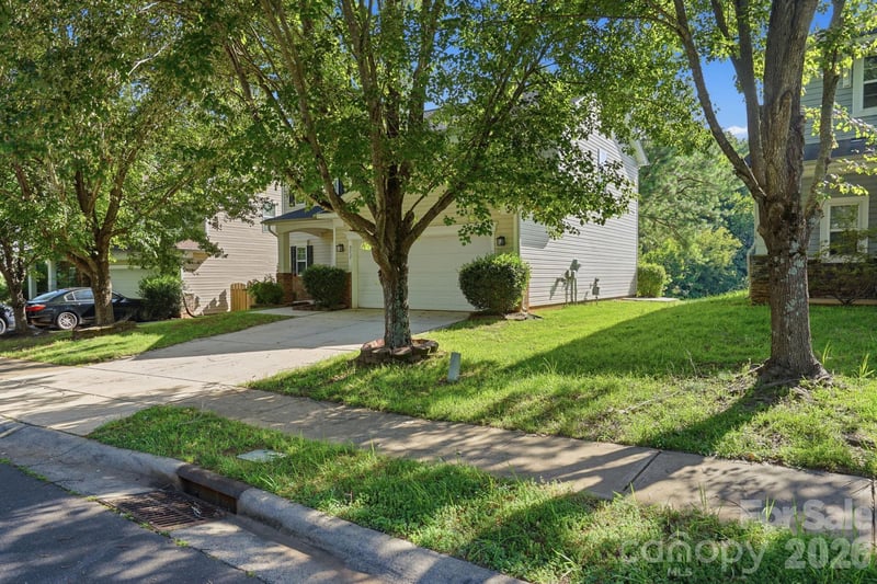 9237 Seamill Rd, Charlotte, NC 28278