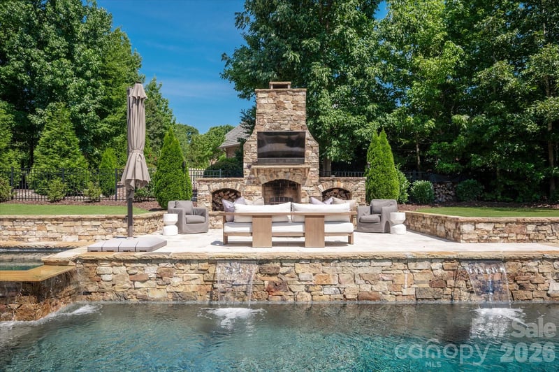 971 Castlewatch Dr, Fort Mill, SC 29708