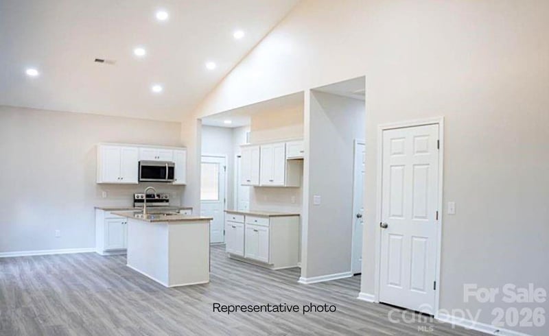 123 Kingswood Dr, Statesville, NC 28625