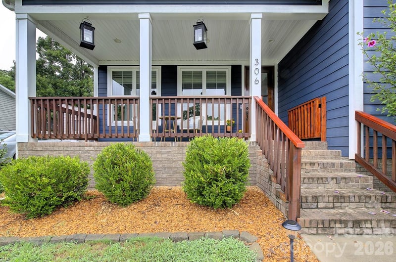 306 Clay St, Belmont, NC 28012