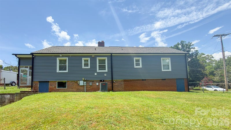 408 Oakdale St, Gastonia, NC 28054
