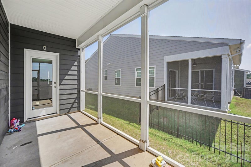 1737 Otter Perch Ln, Fort Mill, SC 29715