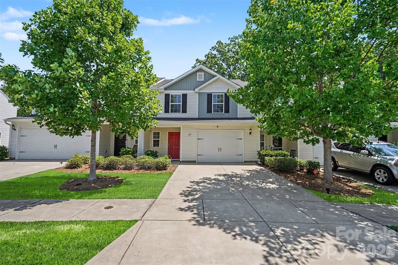 3337 Ellingford Rd, Charlotte, NC 28214