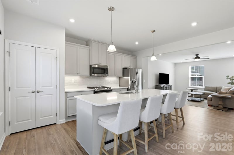 411 Lahinch Dr, Tega Cay, SC 29708