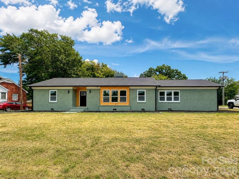 204 Myrtle School Rd, Gastonia, NC 28052