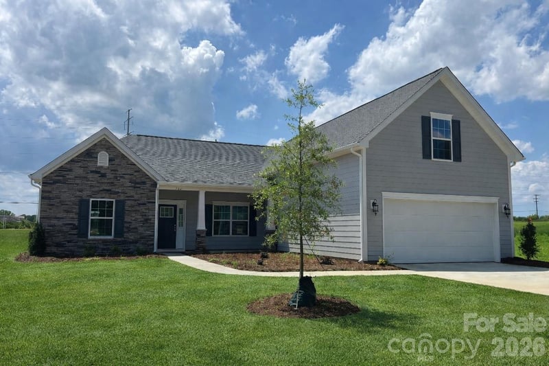262 Corrie Ann Dr, Concord, NC 28027