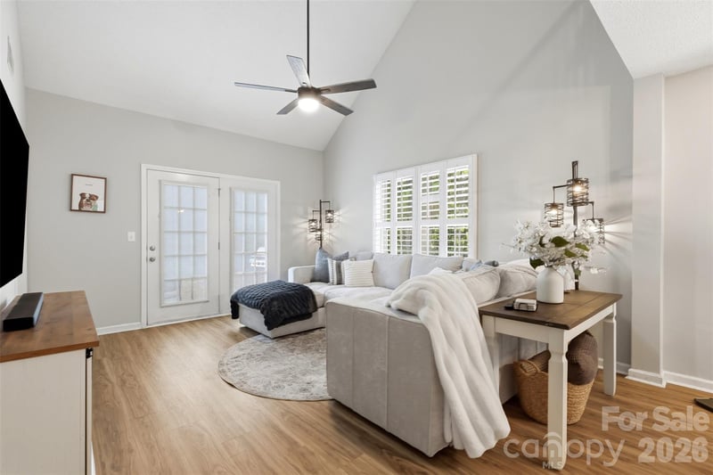 109 Prescott St, Matthews, NC 28104