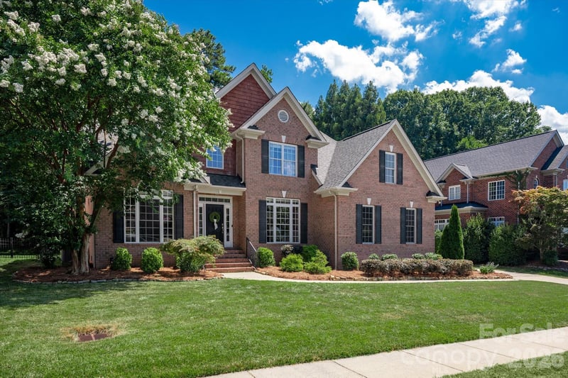 7102 Edenderry Dr, Charlotte, NC 28270