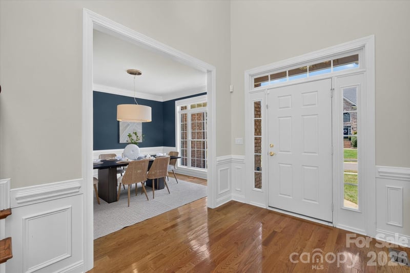 7102 Edenderry Dr, Charlotte, NC 28270