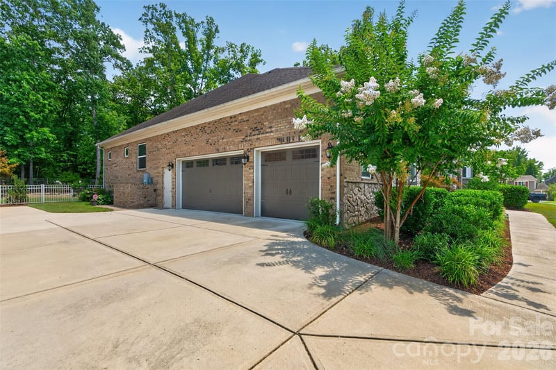 1508 Prickly Ln, Waxhaw, NC 28173