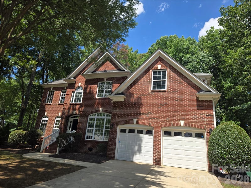 6301 Crown Hill Dr, Charlotte, NC 28227