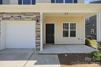 7323 Jane Parks Way, Charlotte, NC 28217