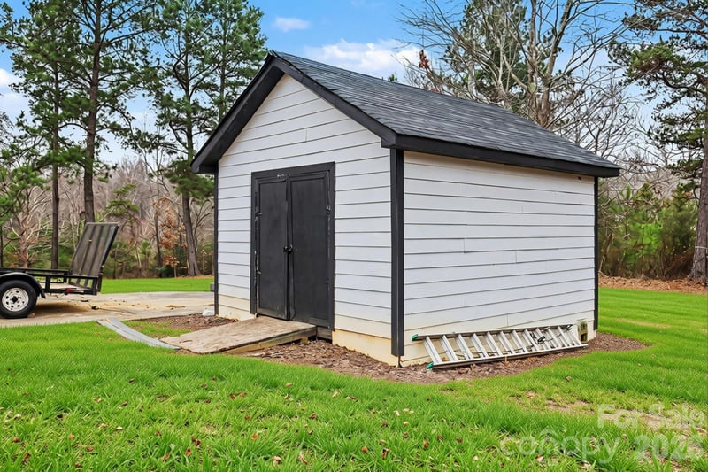 504 Six Mile Creek Rd, Lancaster, SC 29720