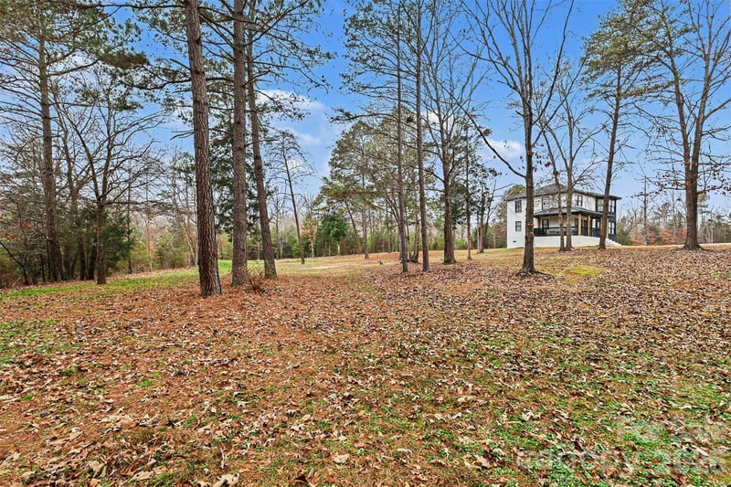 504 Six Mile Creek Rd, Lancaster, SC 29720
