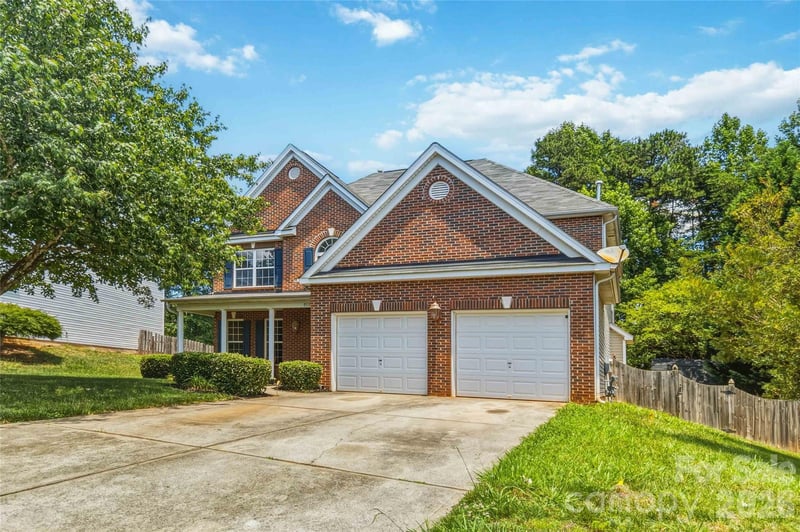 8522 Delamere Ln, Charlotte, NC 28269