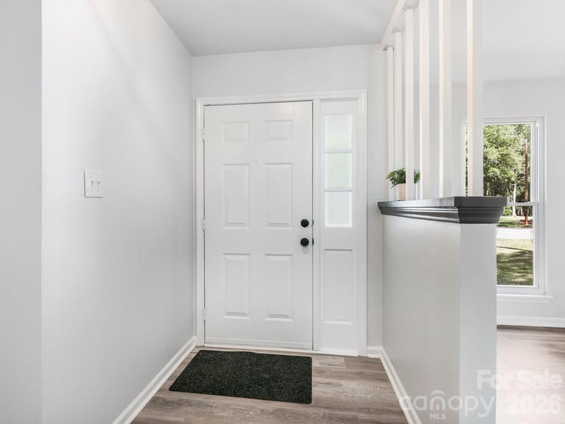9501 Buckskin Ln, Charlotte, NC 28227