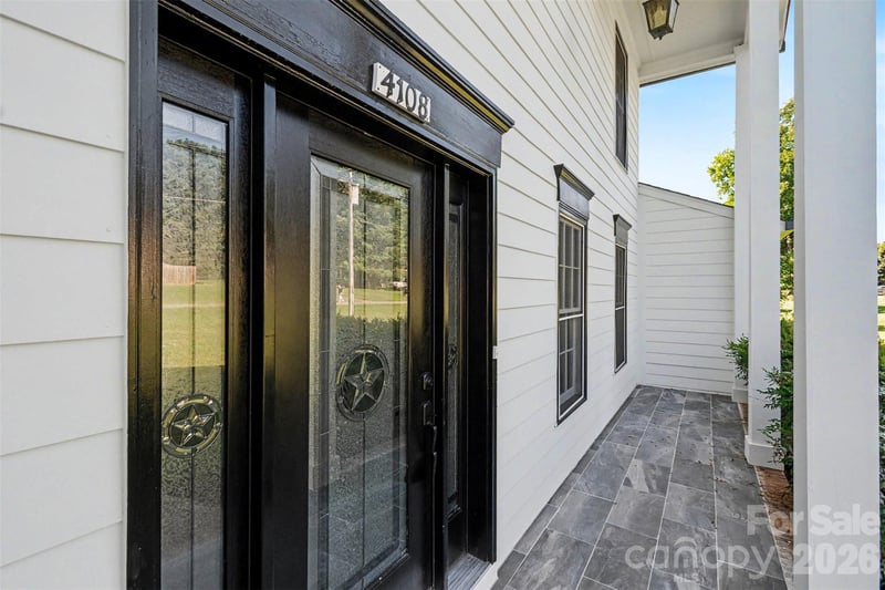 4108 Wimbledon Dr, Dallas, NC 28034