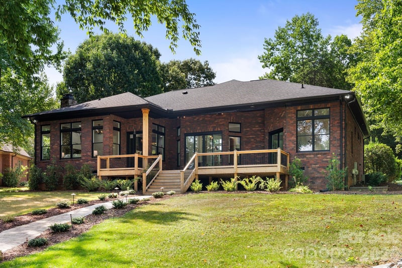 8806 Hearthstone Ct, Terrell, NC 28682