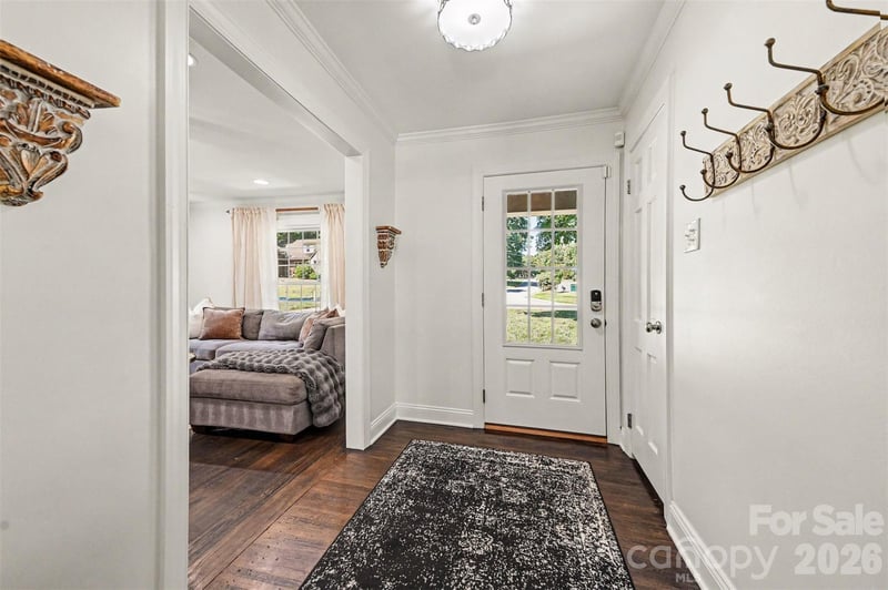 4323 Emory Ln, Charlotte, NC 28211