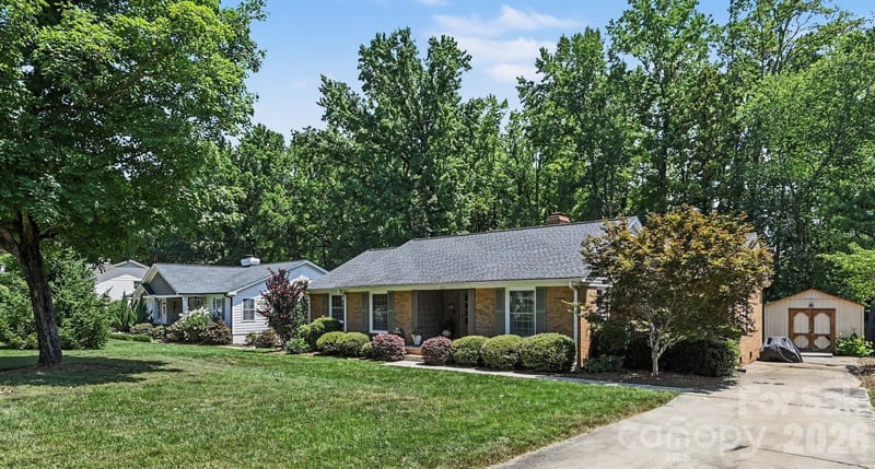 4323 Emory Ln, Charlotte, NC 28211