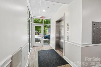 175 Lexington Ave #303, Asheville, NC 28801