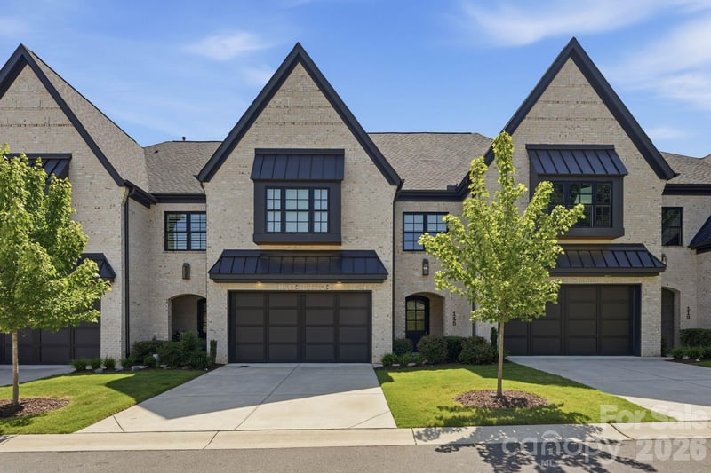 115 Thorncote Pl, Charlotte, NC 28226