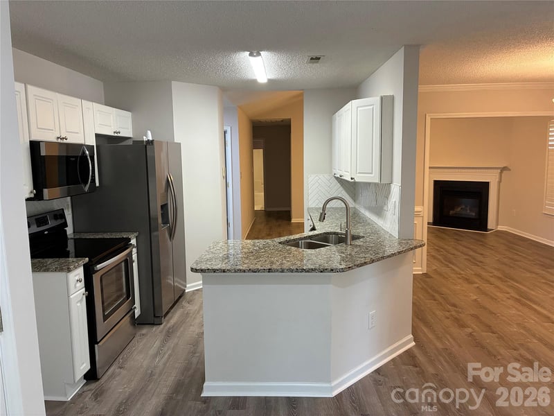 2332 Ivy Run Dr, Indian Trail, NC 28079