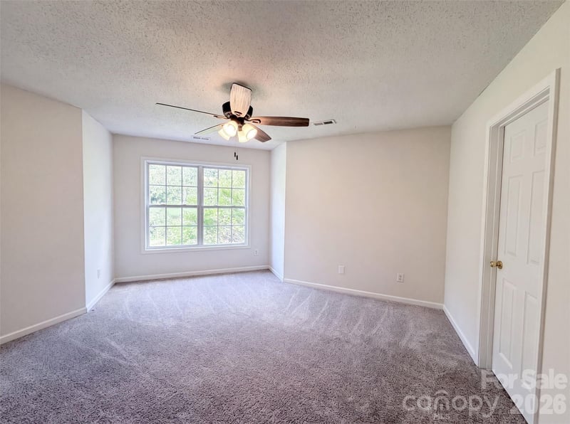 4270 Mountain Creek Rd, Iron Station, NC 28080