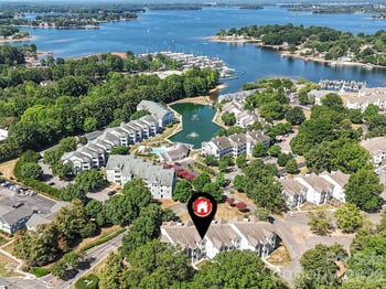 18817 Nautical Dr #302, Cornelius, NC 28031