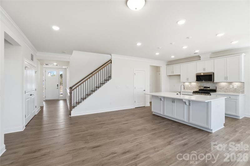 109 Spring Hl, Mill Spring, NC 28756