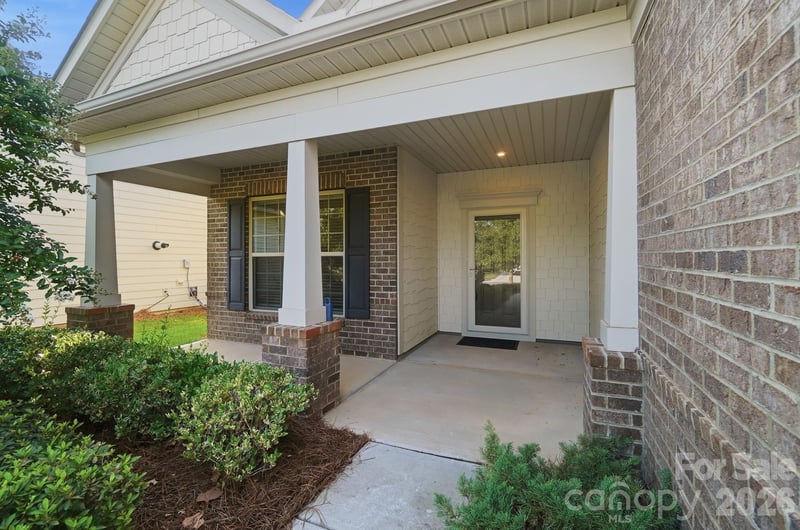 1620 Red Leaf Dr, Fort Mill, SC 29715