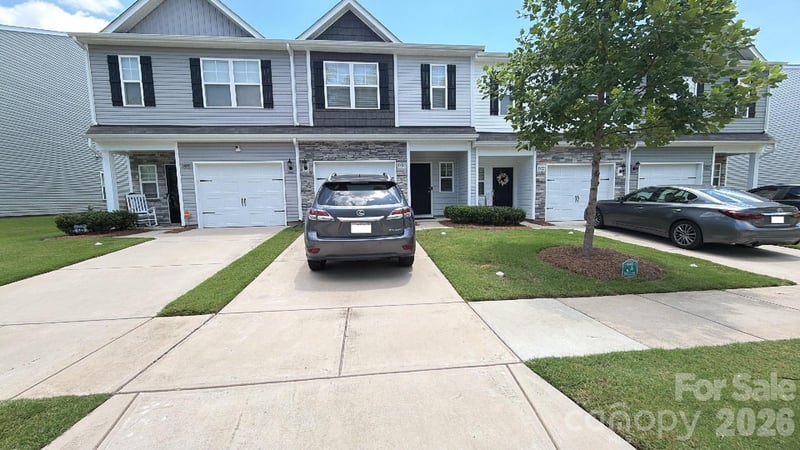 10026 Brittondale Ln, Charlotte, NC 28215