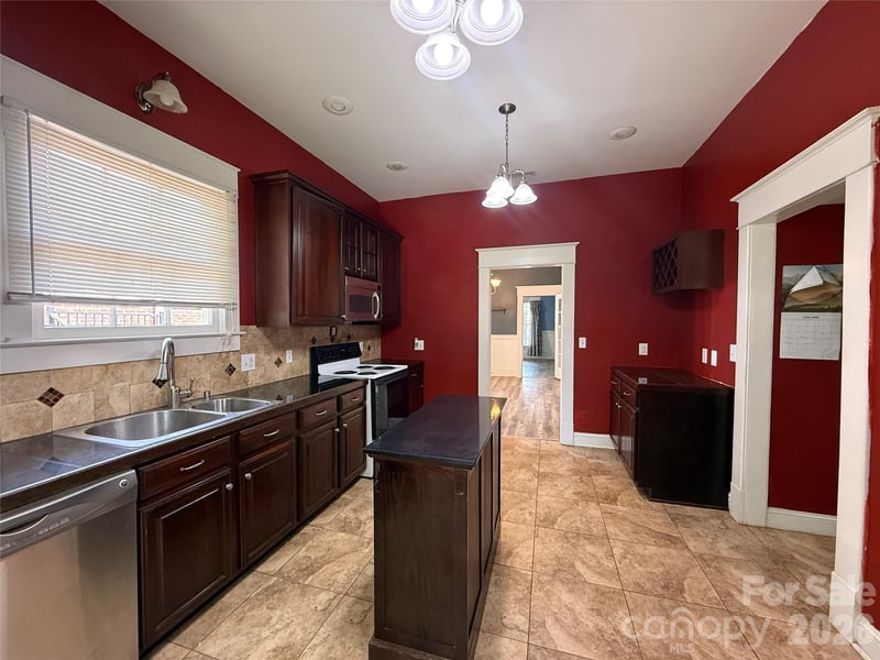 117 Wiley Ave, Salisbury, NC 28144