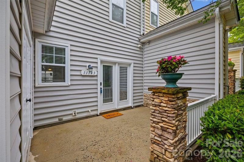 11143 Dundarrach Ln, Charlotte, NC 28277