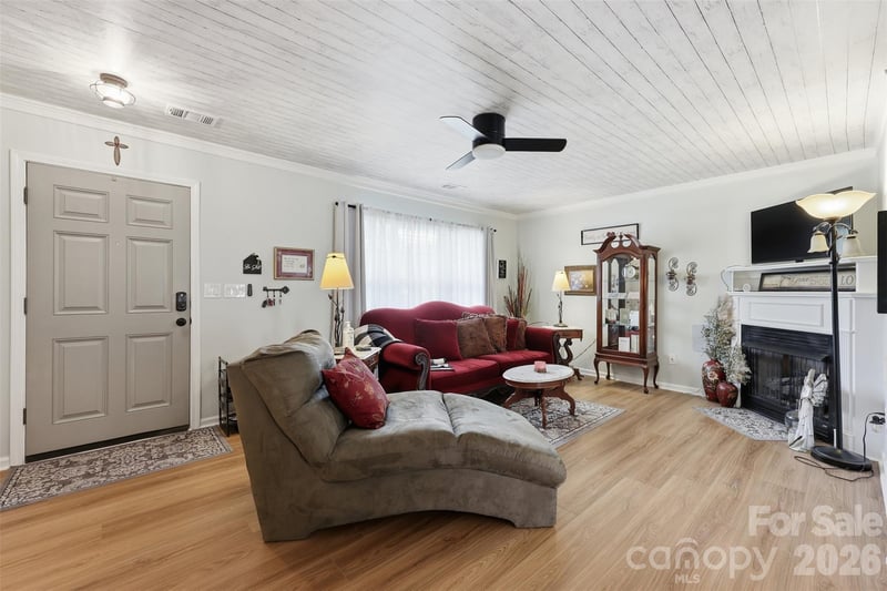 311 Wilkes Place Dr, Fort Mill, SC 29715