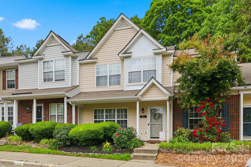 311 Wilkes Place Dr, Fort Mill, SC 29715