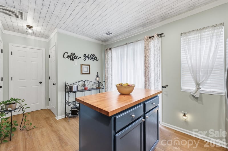 311 Wilkes Place Dr, Fort Mill, SC 29715