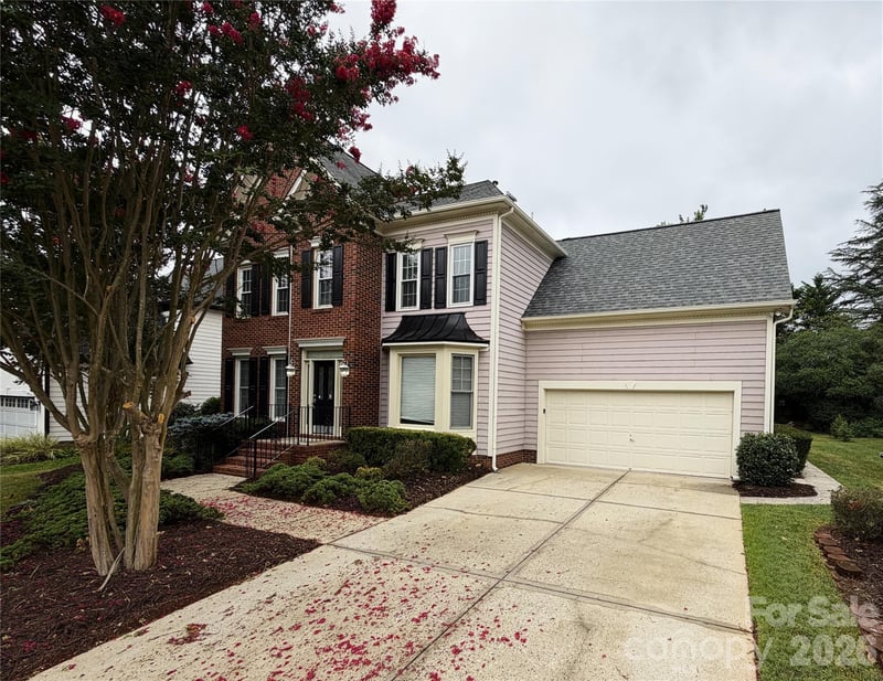 6930 Royce Ct, Charlotte, NC 28277