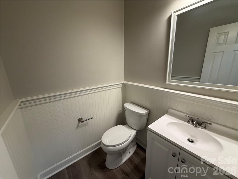 6930 Royce Ct, Charlotte, NC 28277