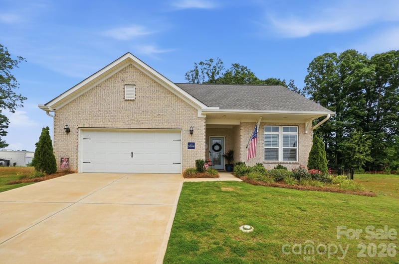 3006 Constitution Ln, Gastonia, NC 28056