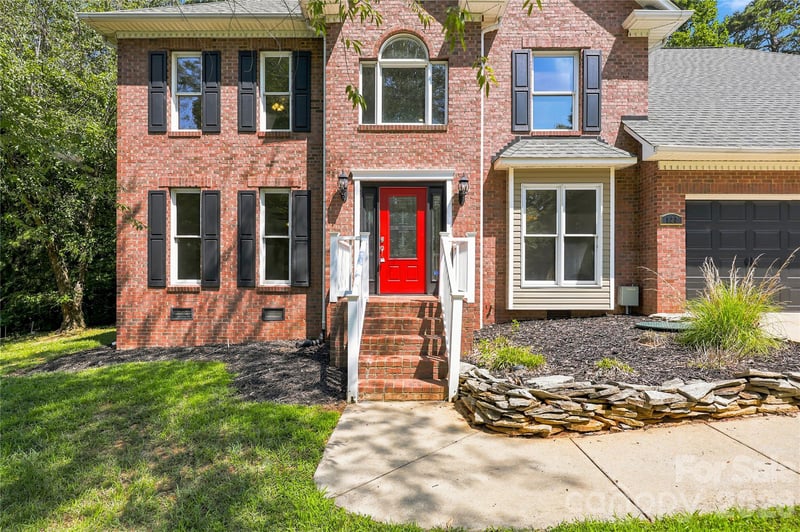 122 Tattersall Dr, Statesville, NC 28677