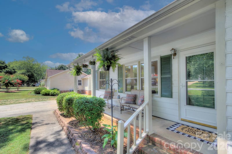 2603 Cherokee Ct, Gastonia, NC 28056