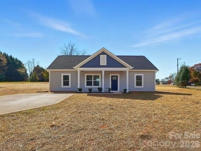 7588 Sarah Dr, Denver, NC 28037