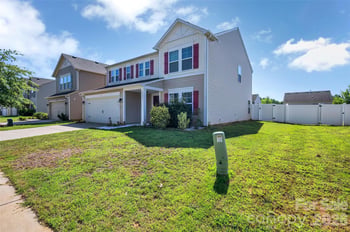 4526 Carnation Ct, Charlotte, NC 28269