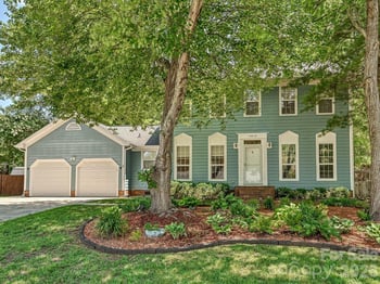 13518 Krislyn Woods Pl, Charlotte, NC 28278