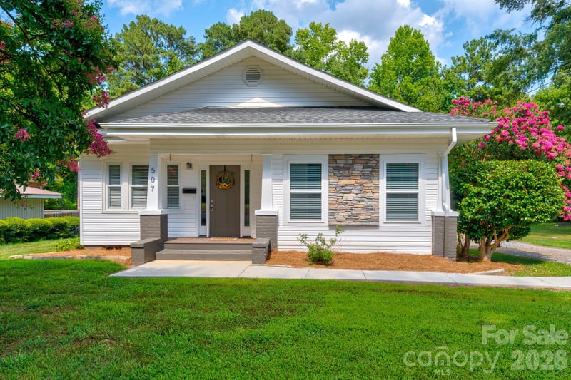 507 Elm St, Cherryville, NC 28021