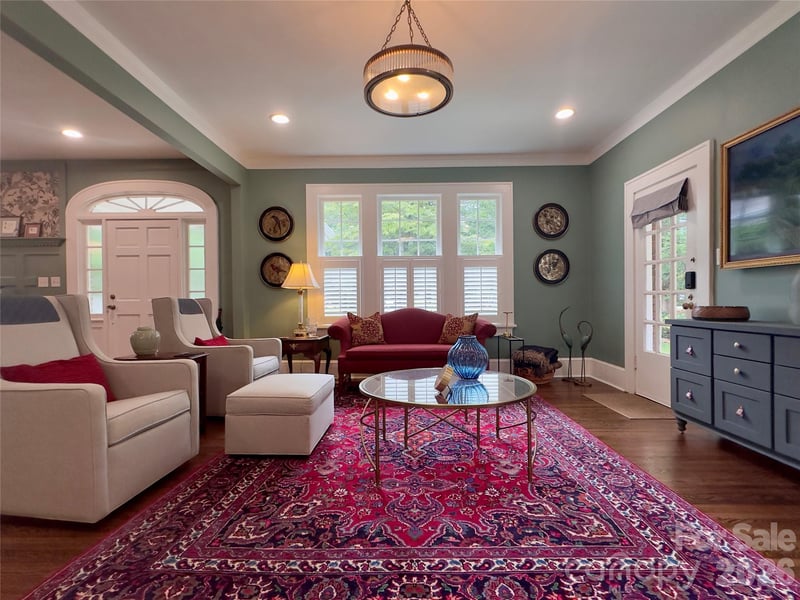 2021 Dilworth Rd, Charlotte, NC 28203