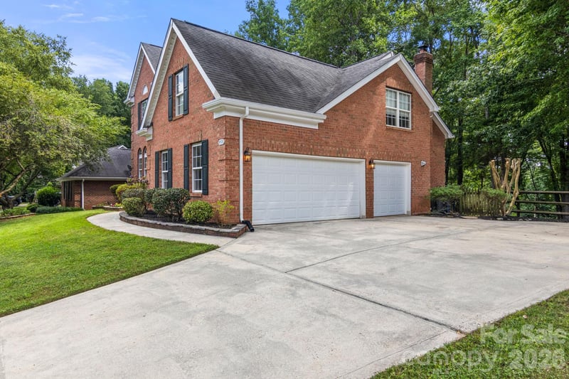 9008 Brentfield Rd, Huntersville, NC 28078
